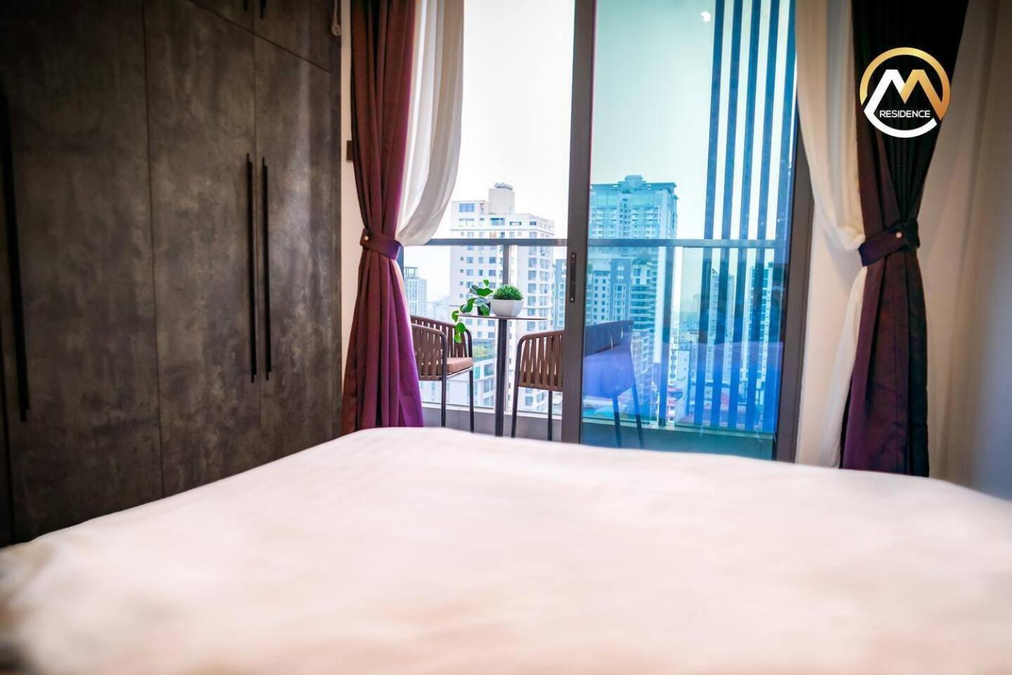 Hotel Serviced Apartments Top One Infinity Pool With View Of 360 Degree Phnompen Kültér fotó