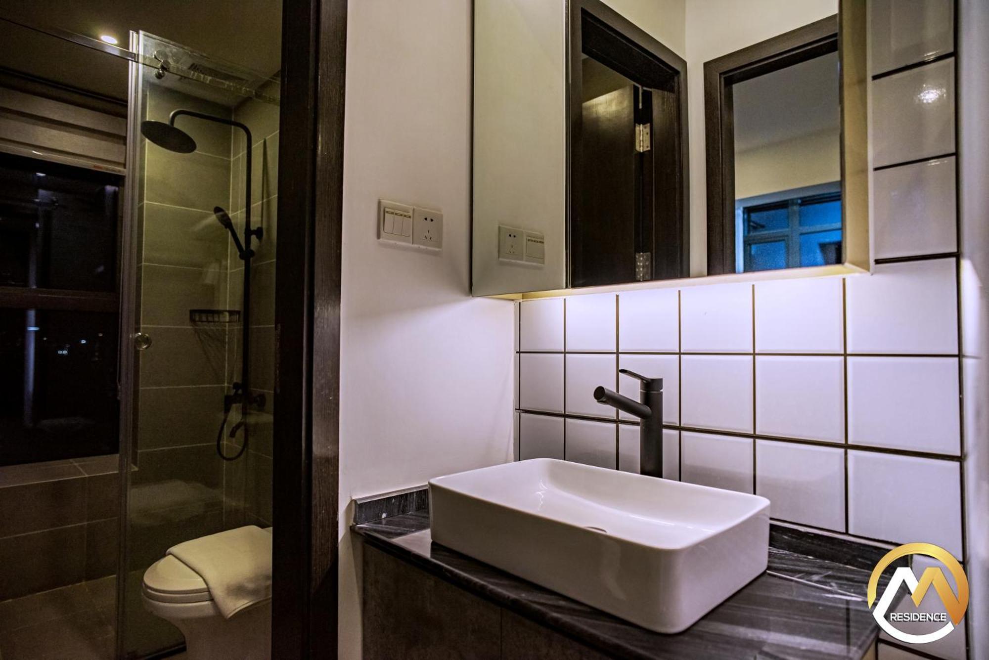 Hotel Serviced Apartments Top One Infinity Pool With View Of 360 Degree Phnompen Kültér fotó