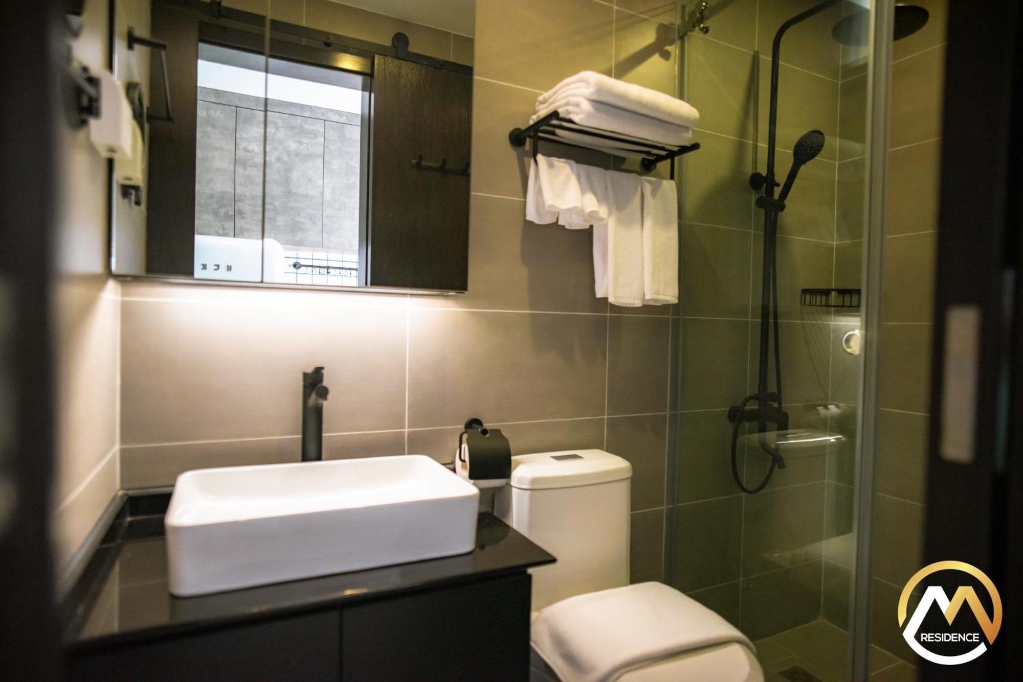 Hotel Serviced Apartments Top One Infinity Pool With View Of 360 Degree Phnompen Kültér fotó